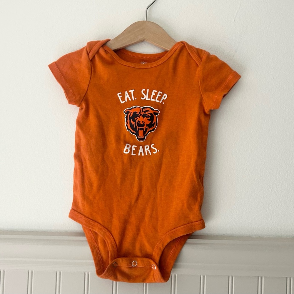 NFL 18 Months Chicago Bears Football Orange Bears Kids Bodysuit